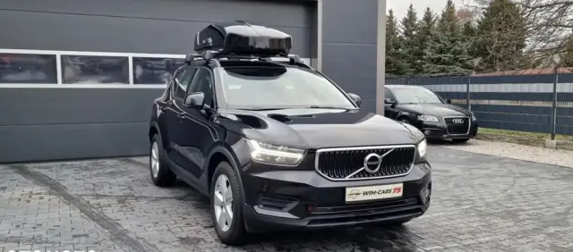 VOLVO XC 40 D3 Momentum