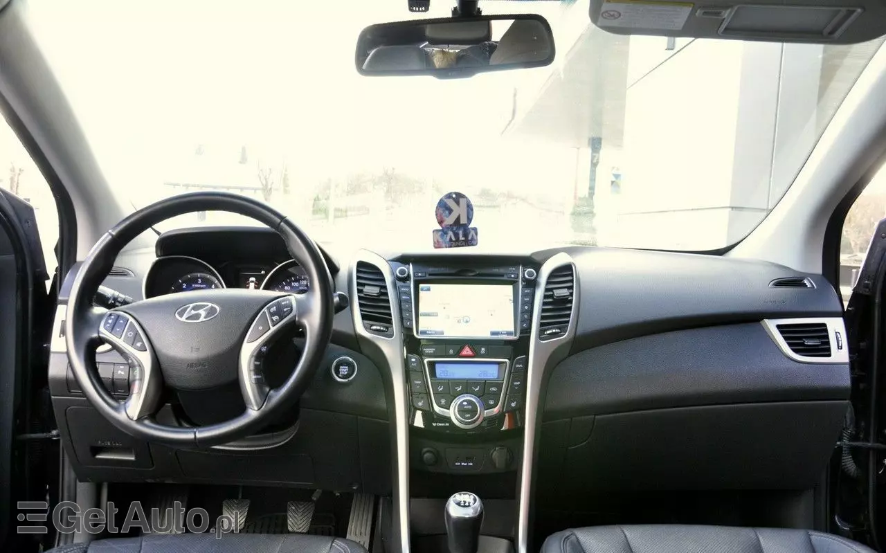 HYUNDAI I30 1.6 CRDi Premium