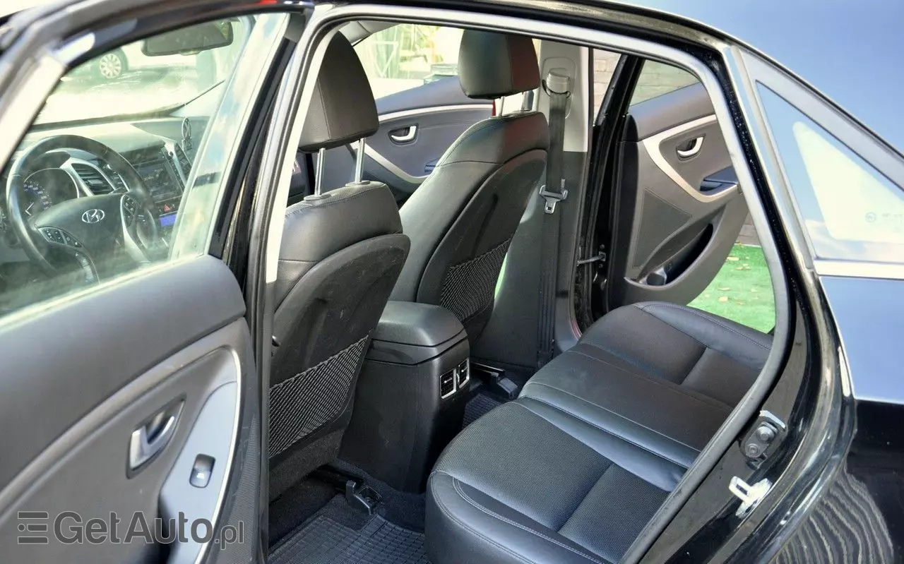 HYUNDAI I30 1.6 CRDi Premium