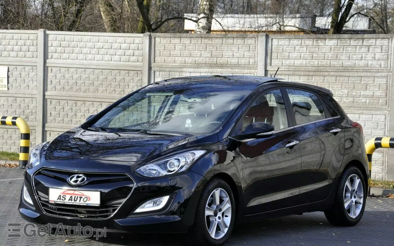 HYUNDAI I30 1.6 CRDi Premium