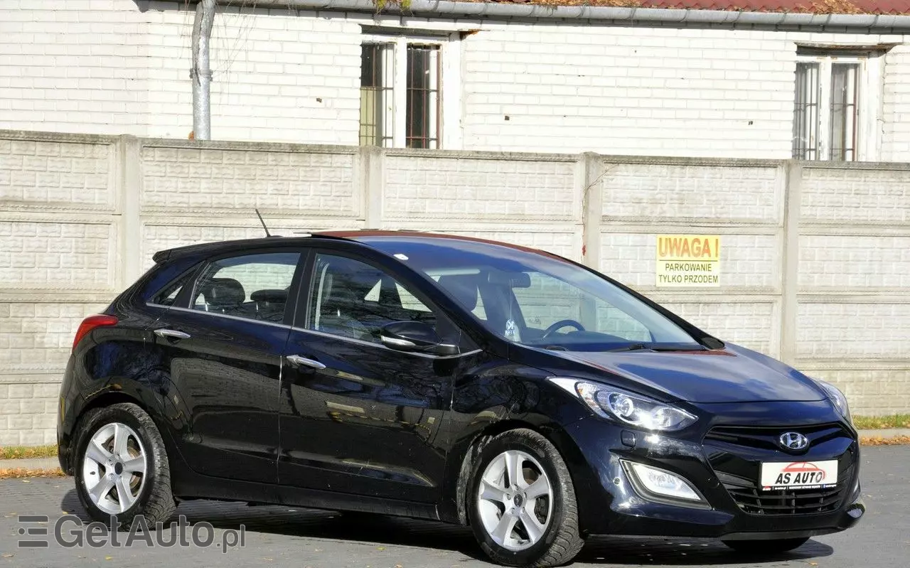 HYUNDAI I30 1.6 CRDi Premium
