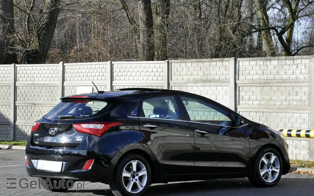 HYUNDAI I30 1.6 CRDi Premium