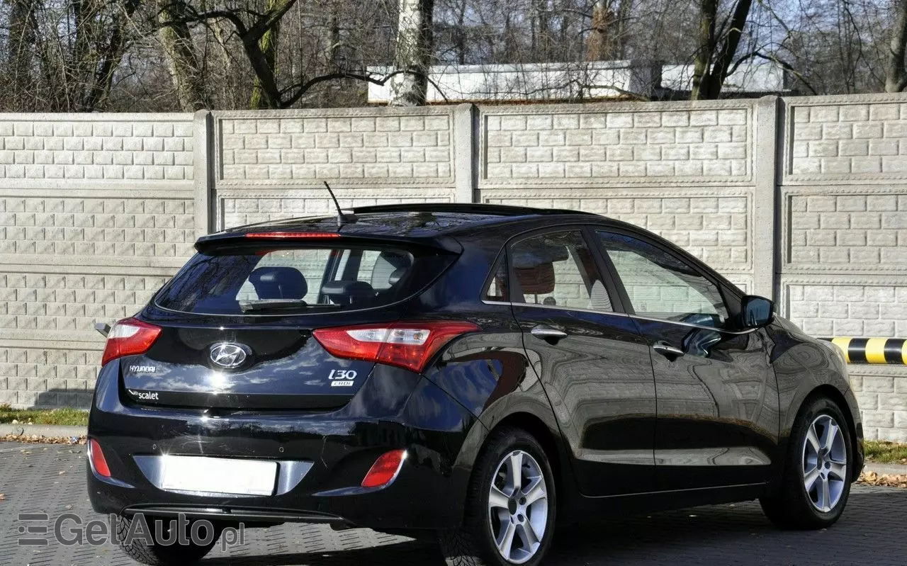 HYUNDAI I30 1.6 CRDi Premium