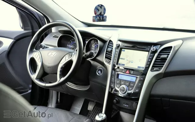 HYUNDAI I30 1.6 CRDi Premium
