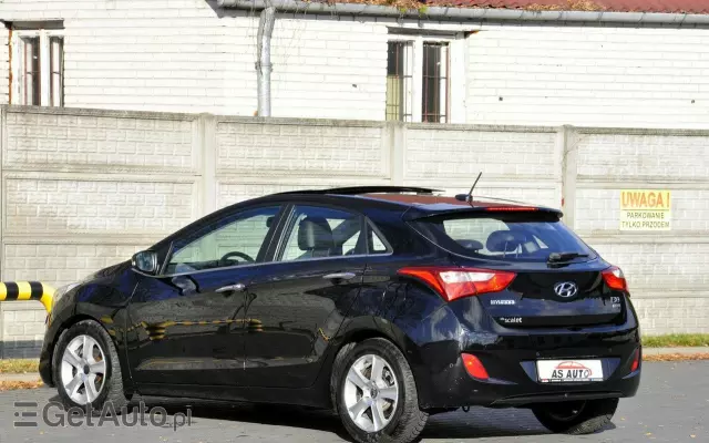 HYUNDAI I30 1.6 CRDi Premium