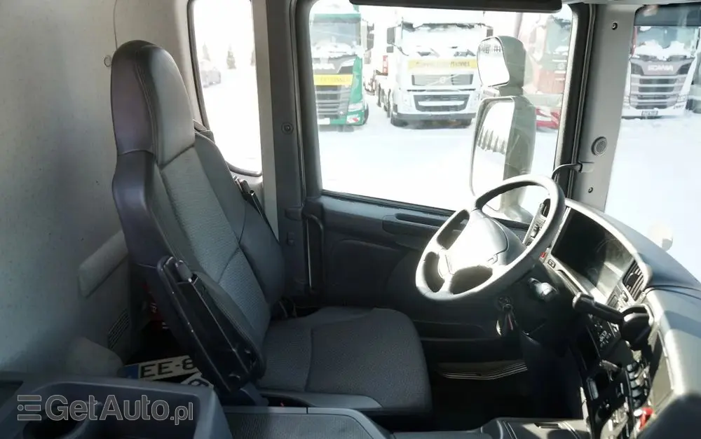 SCANIA P 360 / 4x2 / WYWROTKA 3 STRONNY KIPPER 4,5M / SPECJALNY /  EURO 6 / 