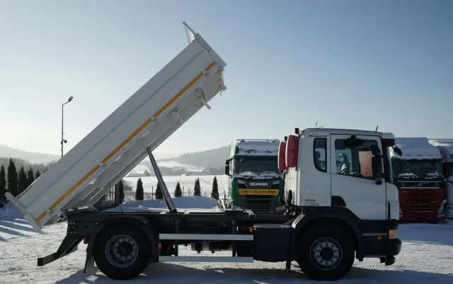 SCANIA P 360 / 4x2 / WYWROTKA 3 STRONNY KIPPER 4,5M / SPECJALNY /  EURO 6 / 