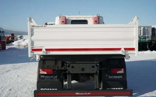 SCANIA P 360 / 4x2 / WYWROTKA 3 STRONNY KIPPER 4,5M / SPECJALNY /  EURO 6 / 
