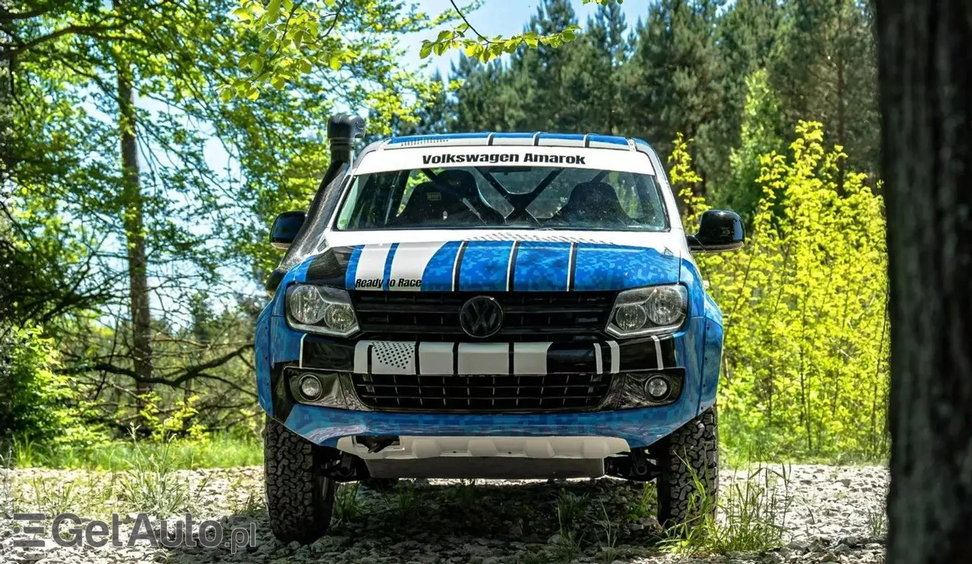 VOLKSWAGEN Amarok 
