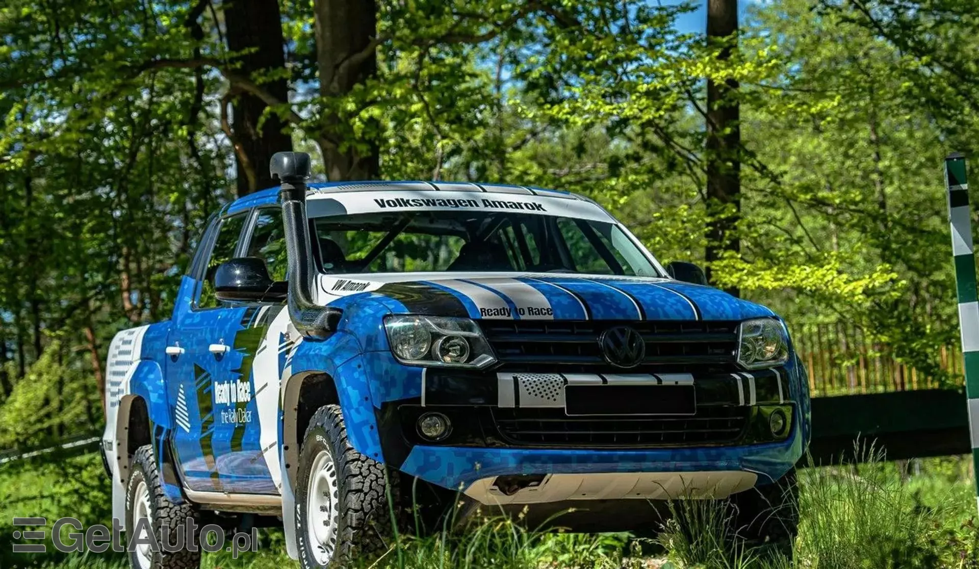 VOLKSWAGEN Amarok 