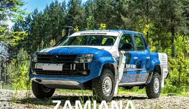 VOLKSWAGEN Amarok 