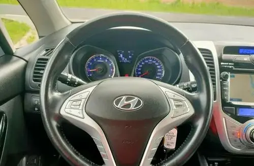 HYUNDAI Ix20 