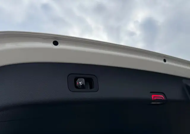 MERCEDES-BENZ GLC 200 d 4-Matic