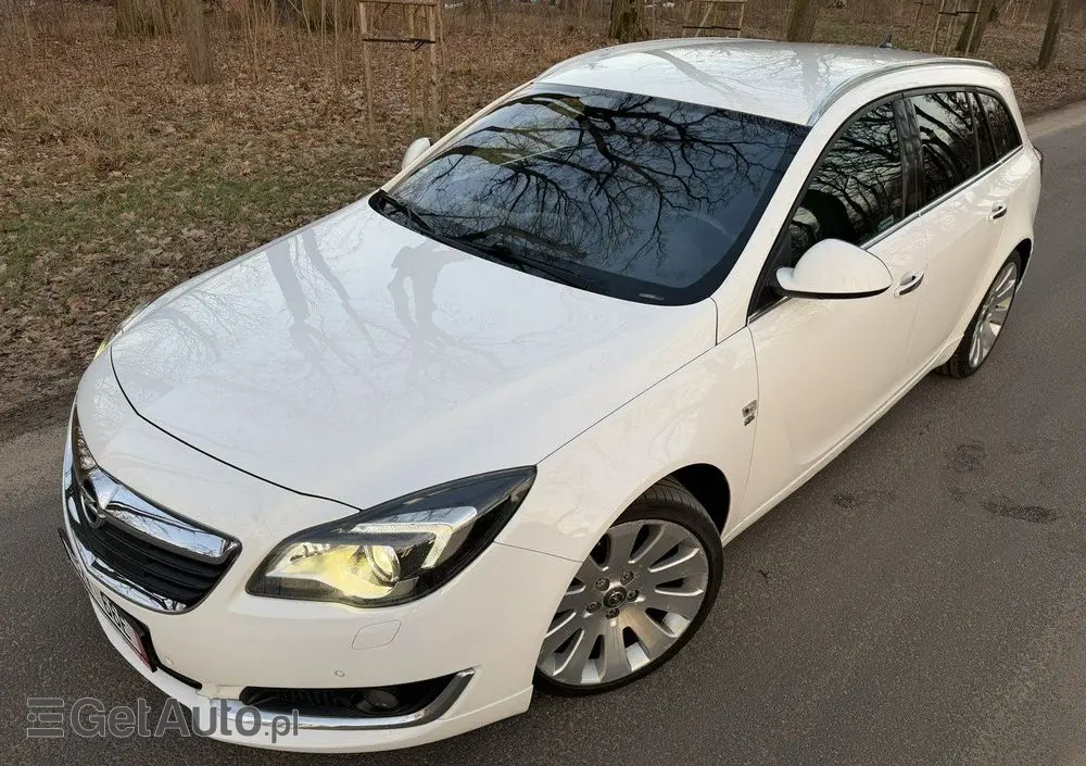 OPEL Insignia 