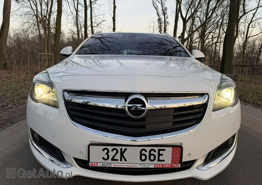OPEL Insignia 