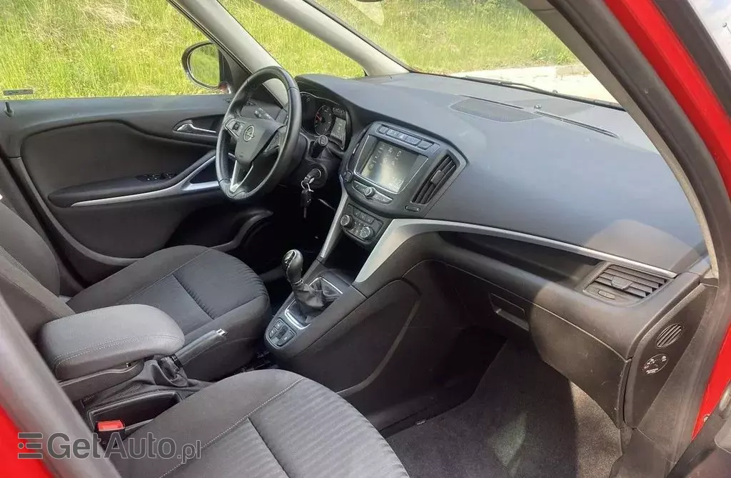 OPEL Zafira 
