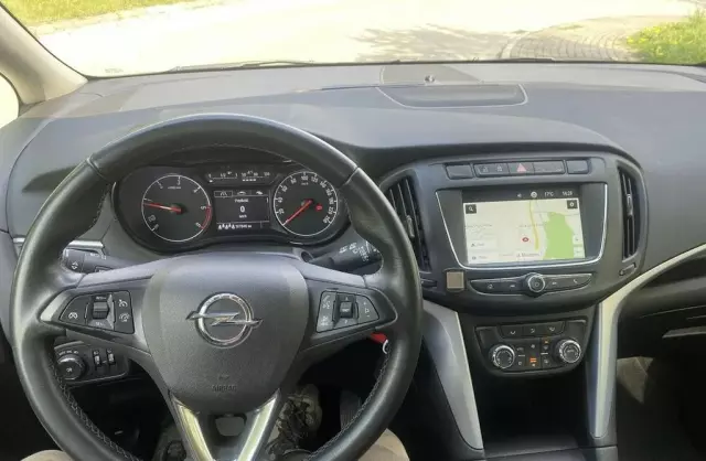 OPEL Zafira 