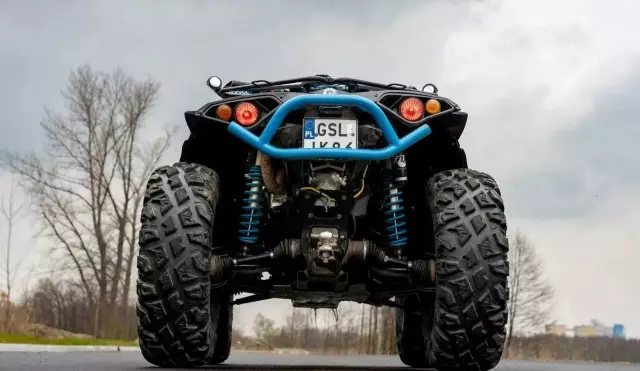 CAN-AM Renegade 