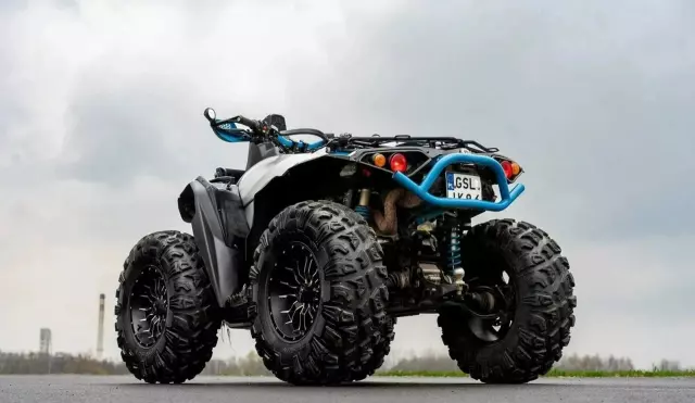 CAN-AM Renegade 