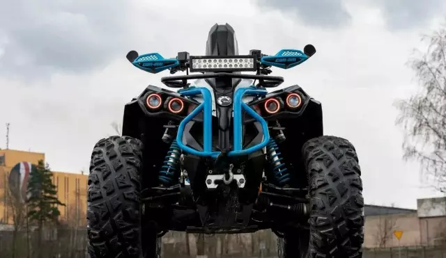 CAN-AM Renegade 