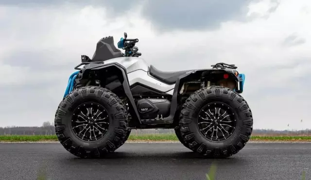 CAN-AM Renegade 