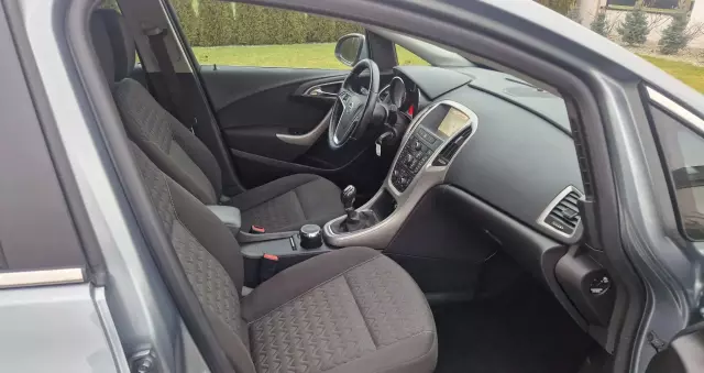 OPEL Astra 1.4 Turbo Sports Tourer Active