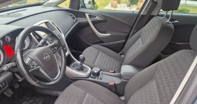 OPEL Astra 1.4 Turbo Sports Tourer Active