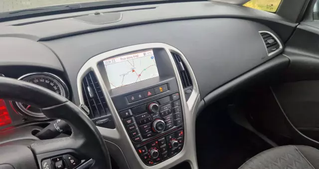 OPEL Astra 1.4 Turbo Sports Tourer Active