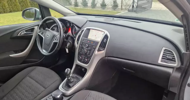 OPEL Astra 1.4 Turbo Sports Tourer Active