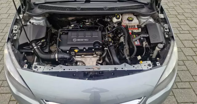 OPEL Astra 1.4 Turbo Sports Tourer Active