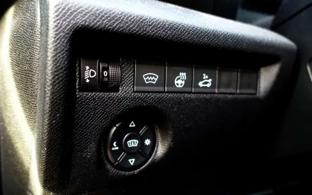 CITROËN C4X 1.2 PureTech Shine S&S EAT8