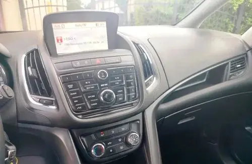 OPEL Zafira 