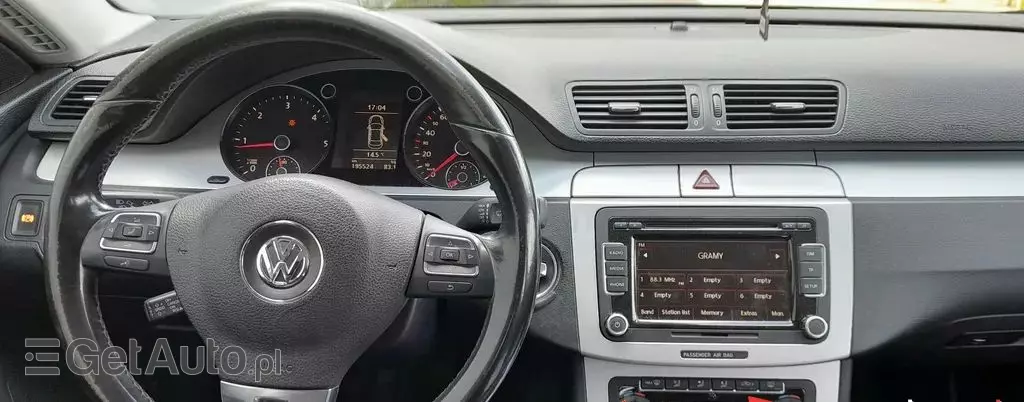 VOLKSWAGEN Passat CC 