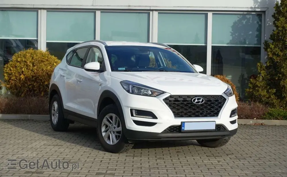 HYUNDAI Tucson 