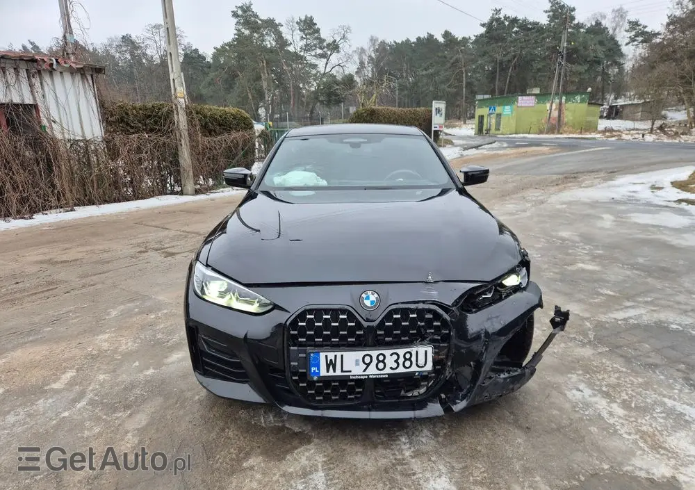 BMW Seria 4 M440i xDrive mHEV sport