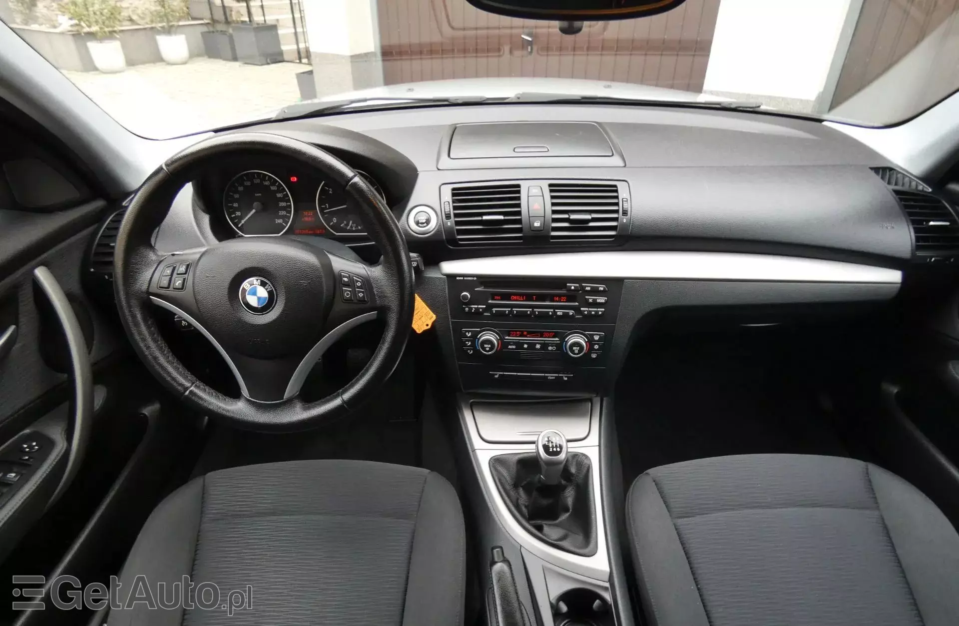 BMW Seria 1 116i (122 KM)