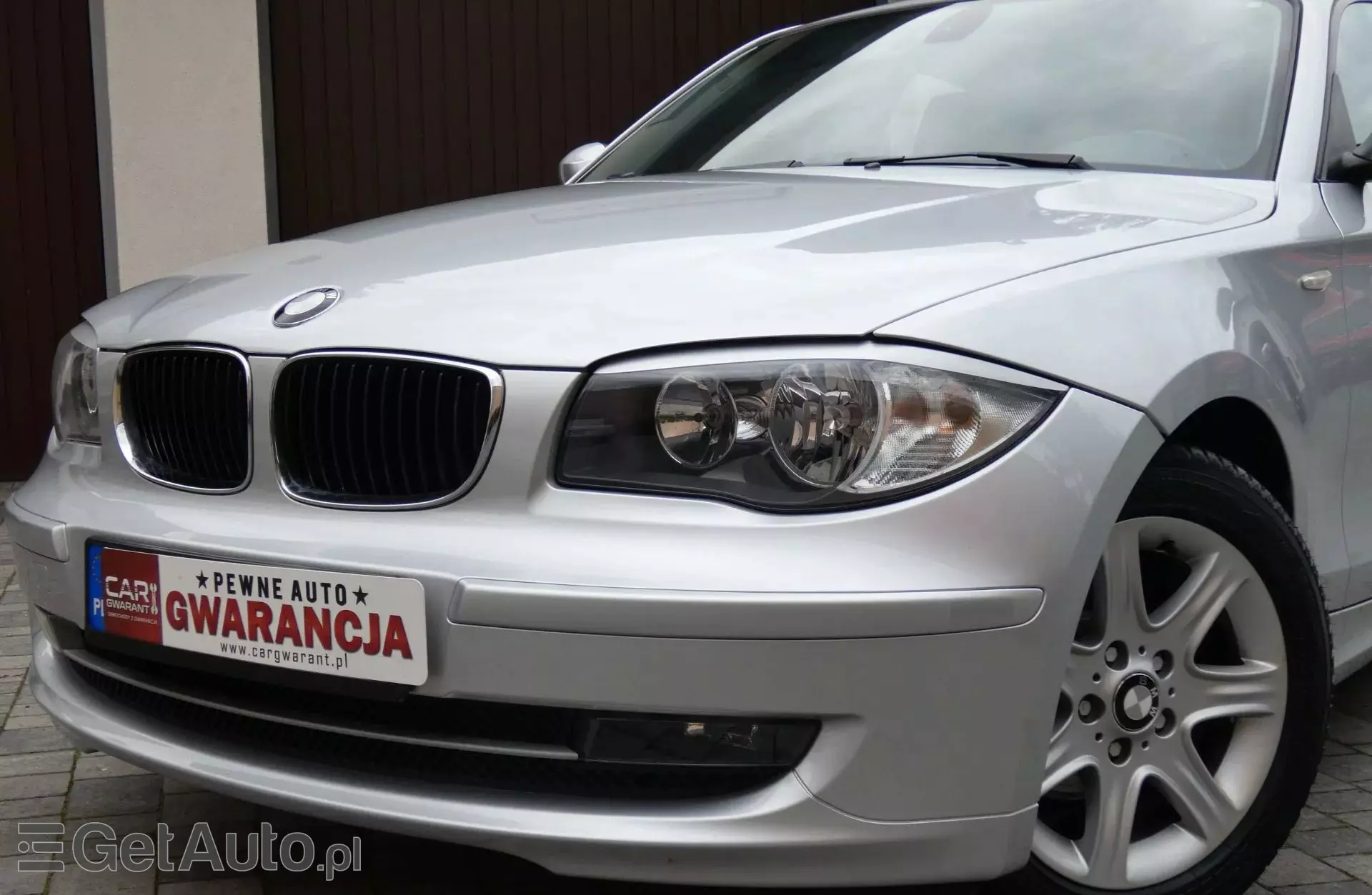 BMW Seria 1 116i (122 KM)