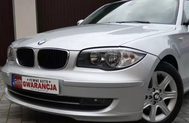 BMW Seria 1 116i (122 KM)