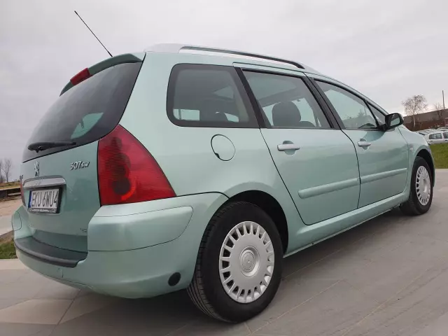 PEUGEOT 307 