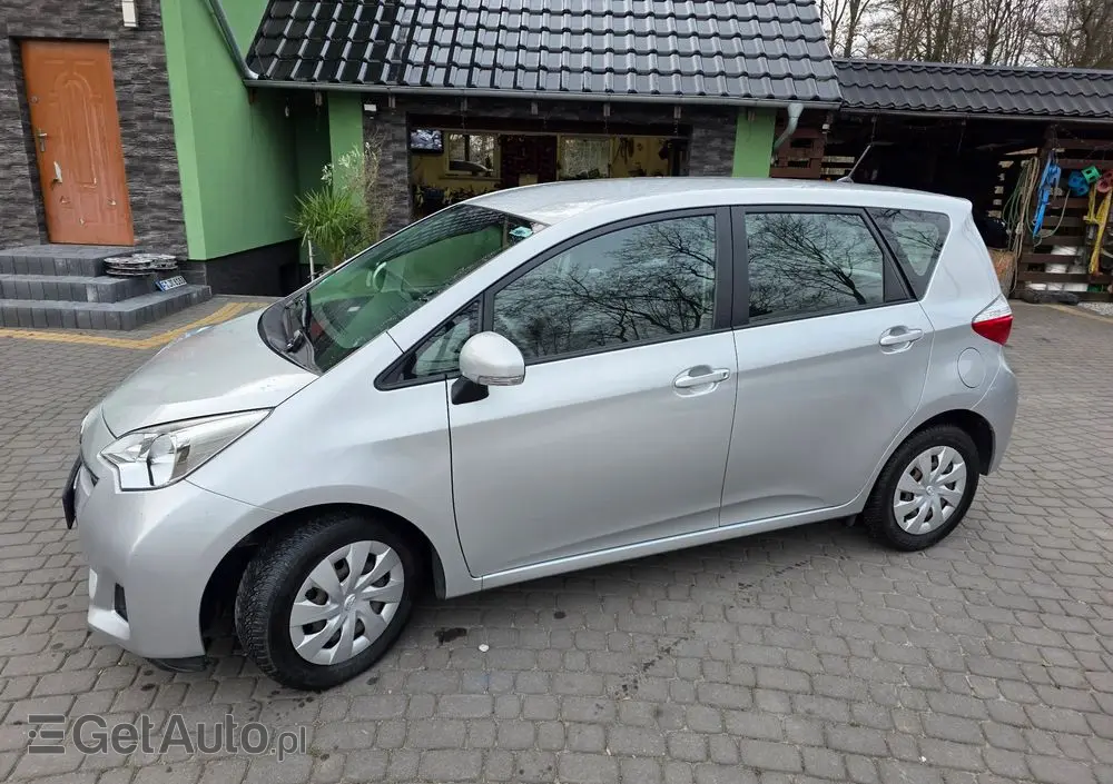 TOYOTA Verso S 1.33 VVT-i Comfort