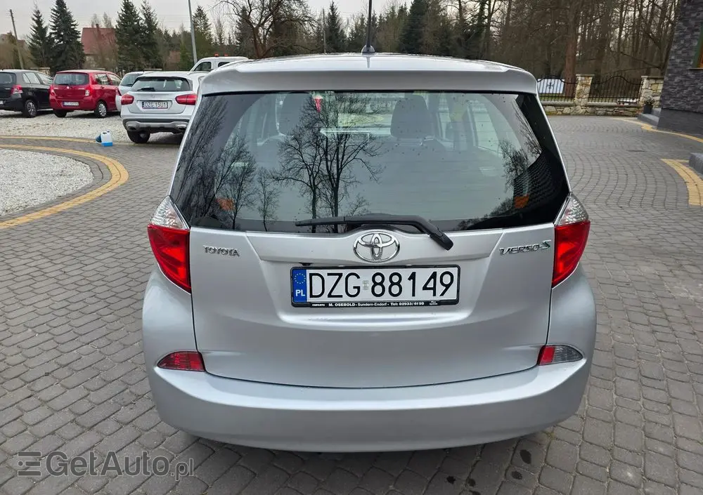 TOYOTA Verso S 1.33 VVT-i Comfort