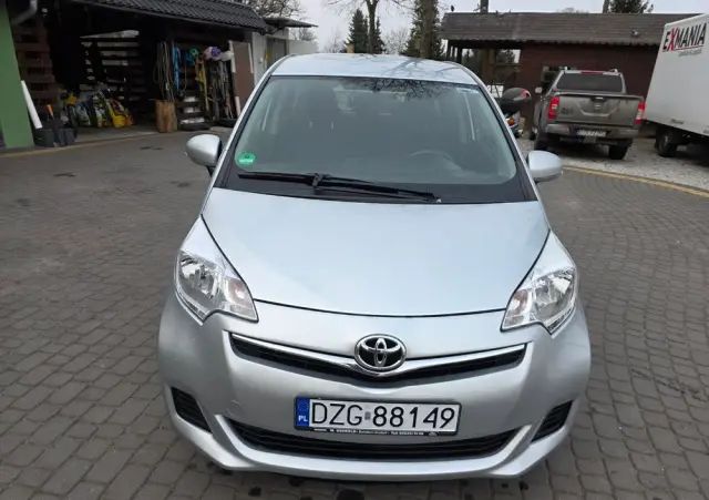 TOYOTA Verso S 1.33 VVT-i Comfort