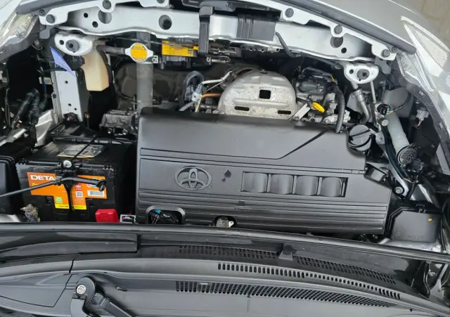 TOYOTA Verso S 1.33 VVT-i Comfort