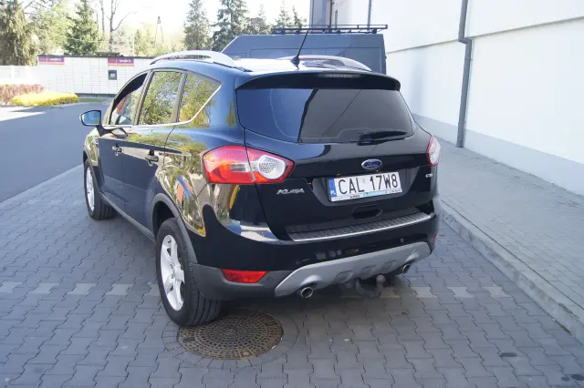 FORD Kuga Titanium
