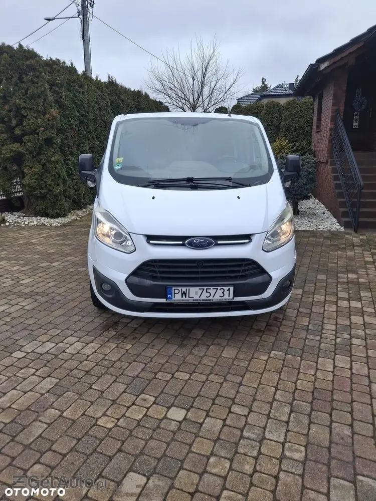 FORD Transit Custom 300 L1H1 VA Titanium