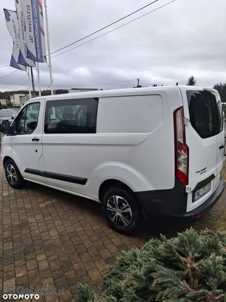 FORD Transit Custom 300 L1H1 VA Titanium