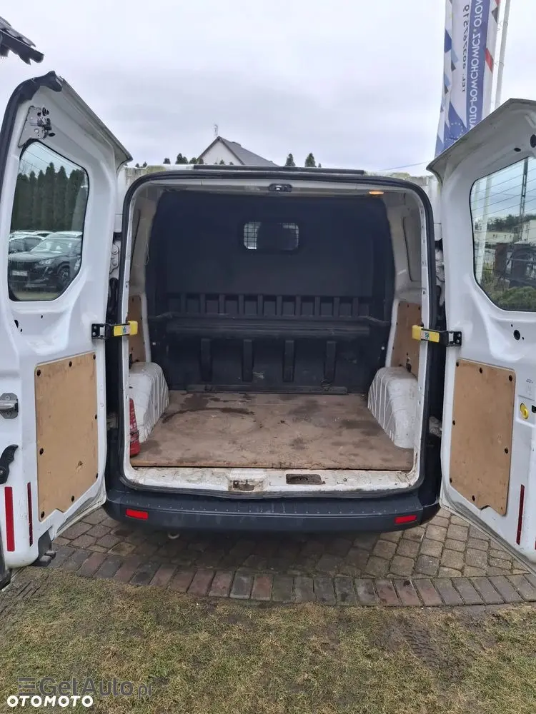 FORD Transit Custom 300 L1H1 VA Titanium