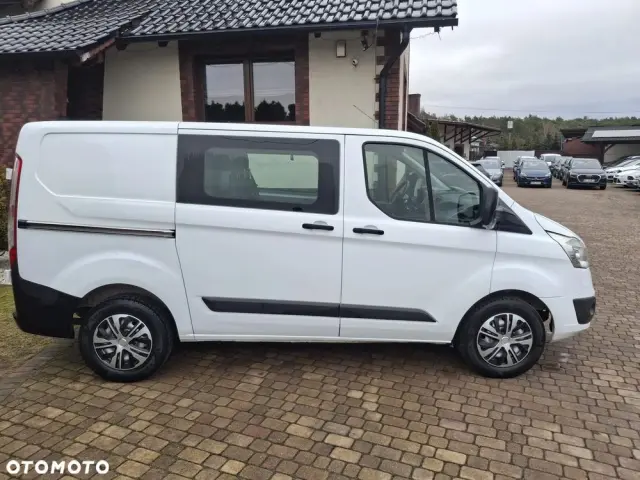 FORD Transit Custom 300 L1H1 VA Titanium
