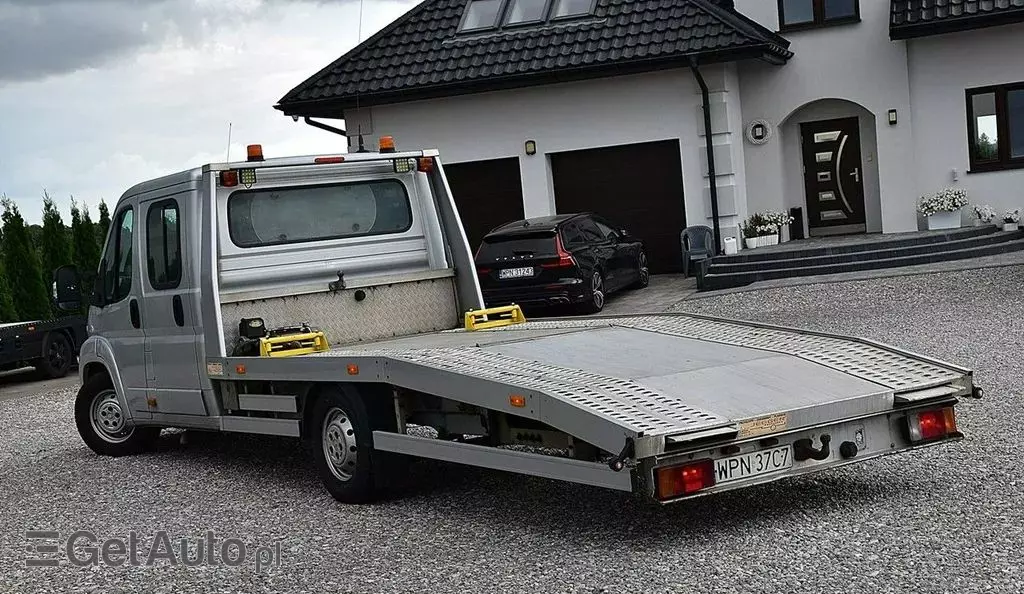 PEUGEOT Boxer 