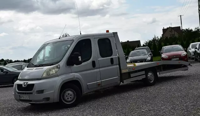 PEUGEOT Boxer 